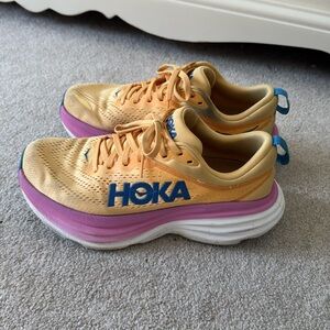 Hoka Bondi 8